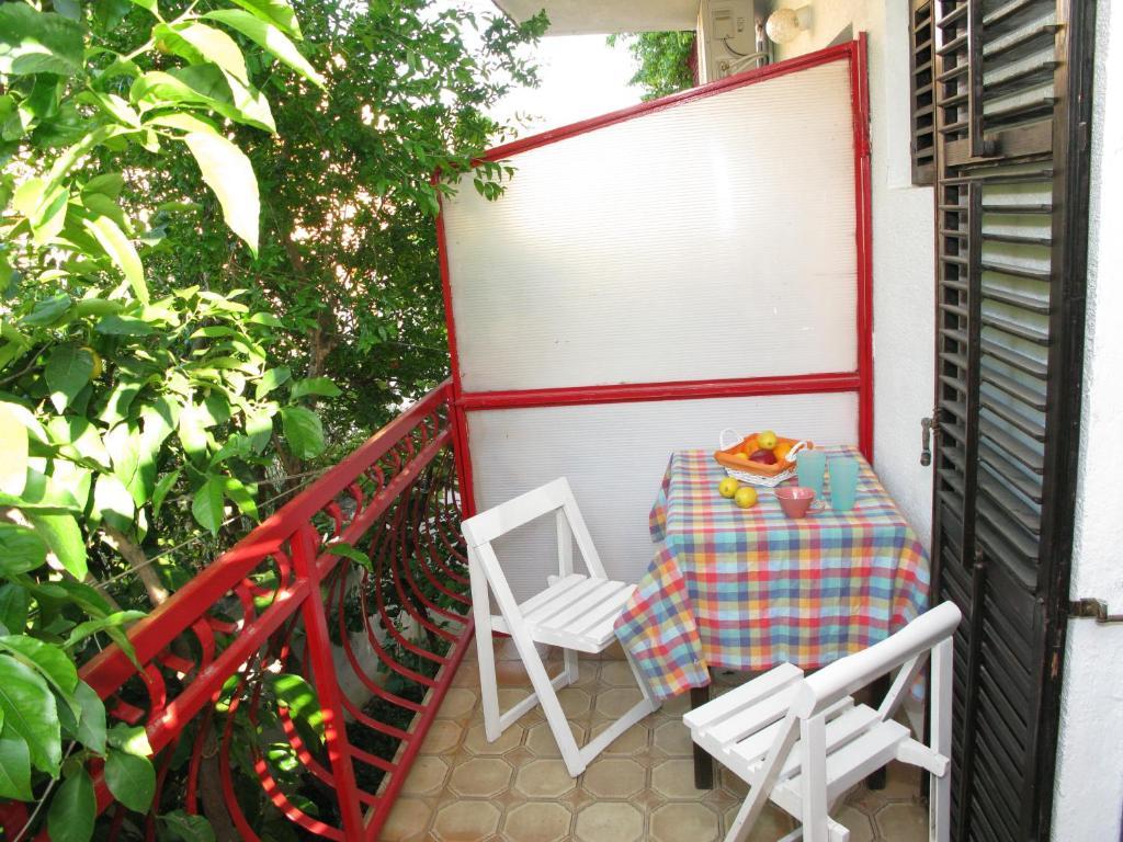 Apartments Ana Trogir Exterior photo