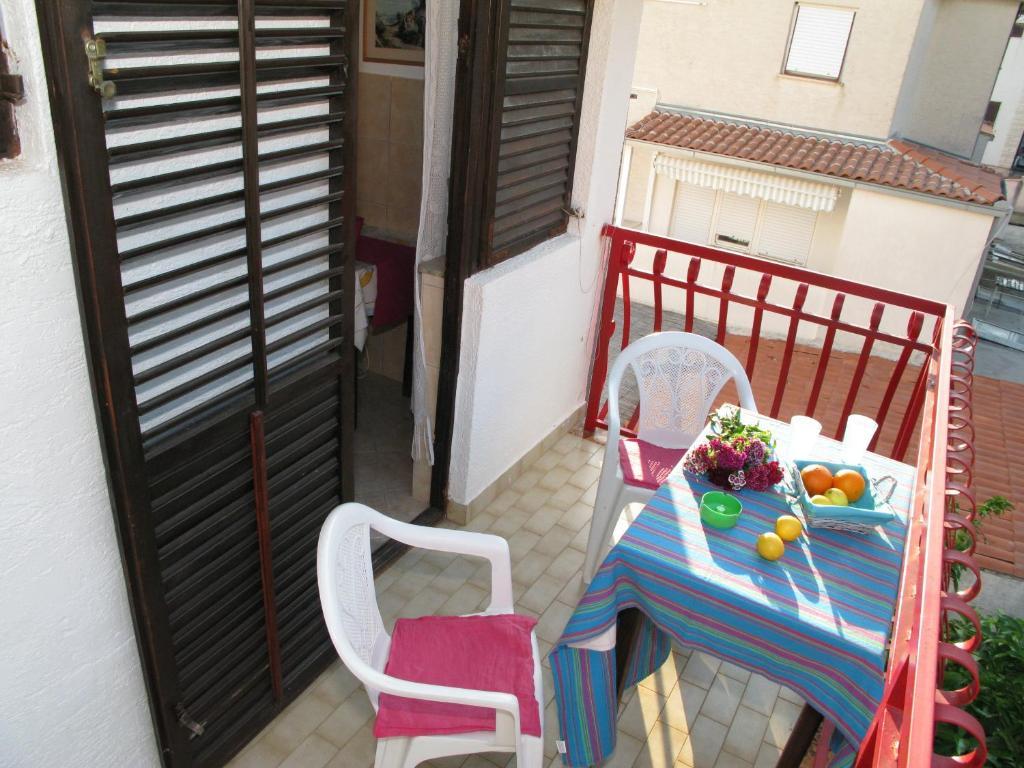 Apartments Ana Trogir Exterior photo