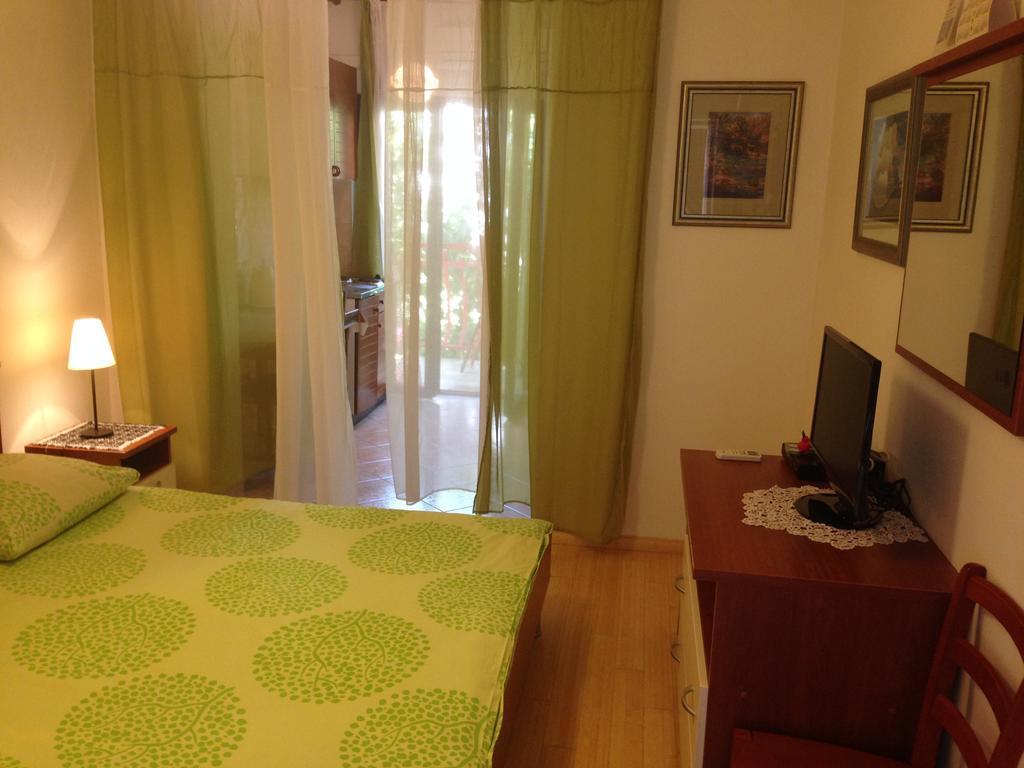 Apartments Ana Trogir Exterior photo