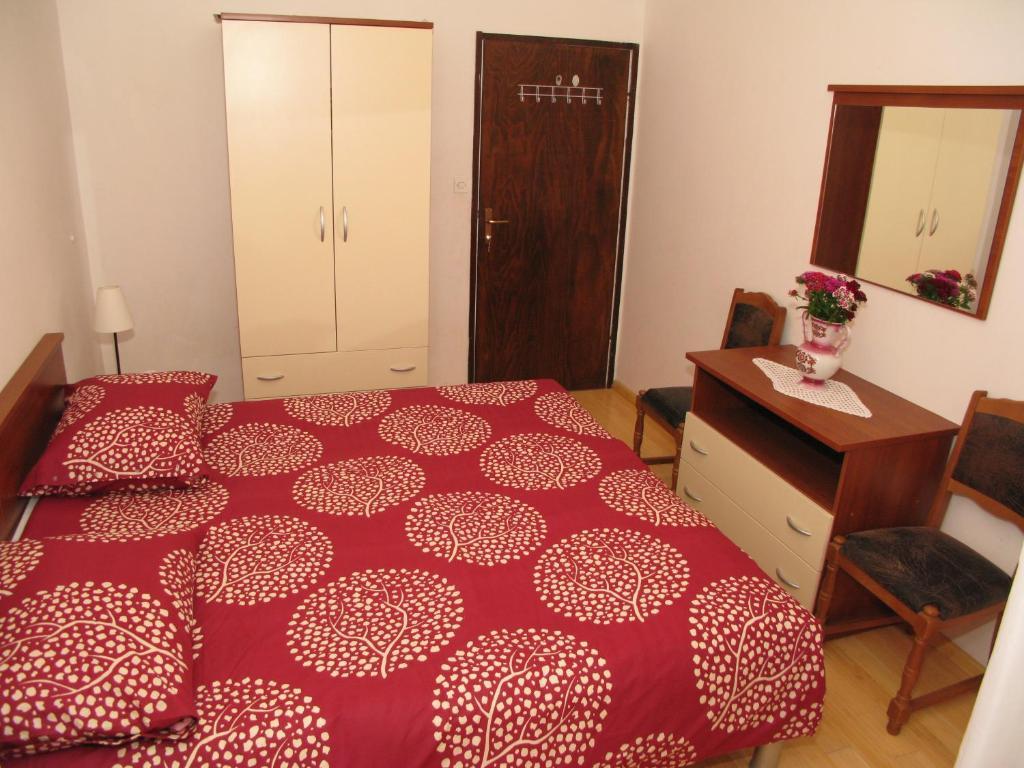 Apartments Ana Trogir Exterior photo