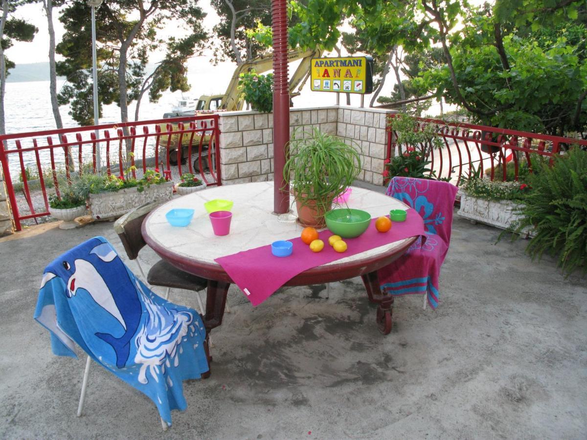 Apartments Ana Trogir Exterior photo